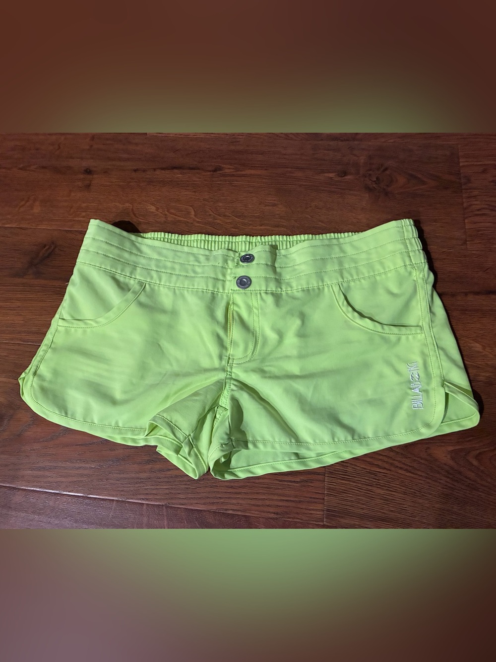 Billabong board shorts size M